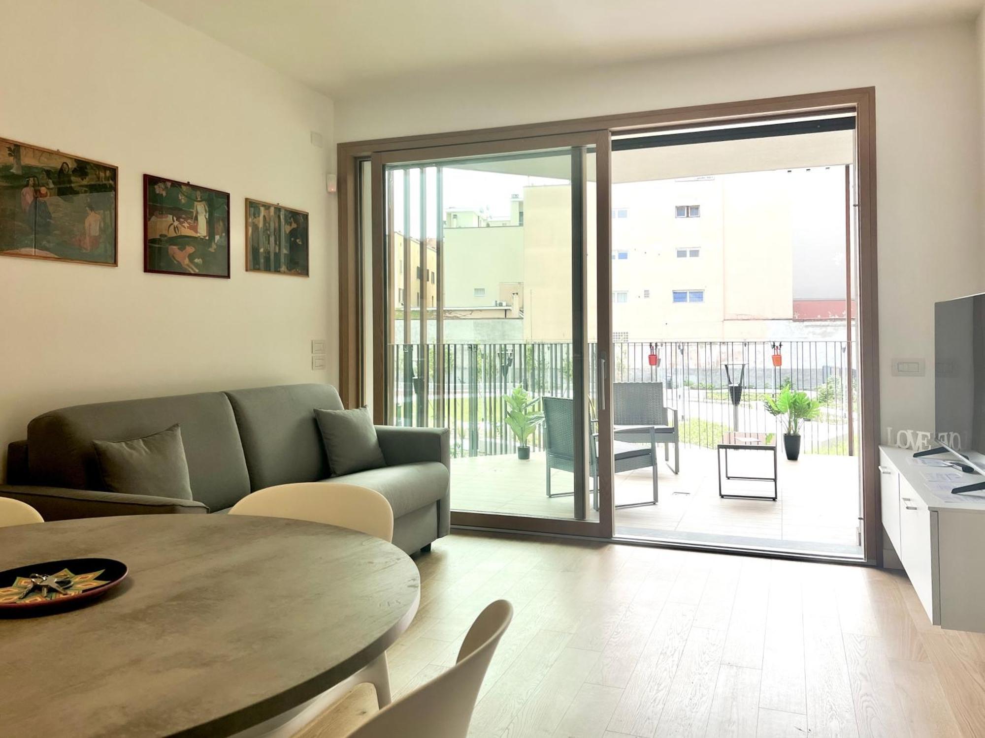Comecasa Modern Terraced & Palestra Apartment 밀라노 외부 사진