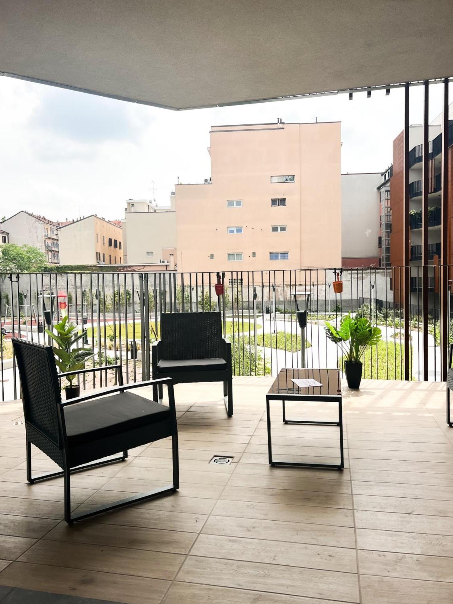 Comecasa Modern Terraced & Palestra Apartment 밀라노 외부 사진